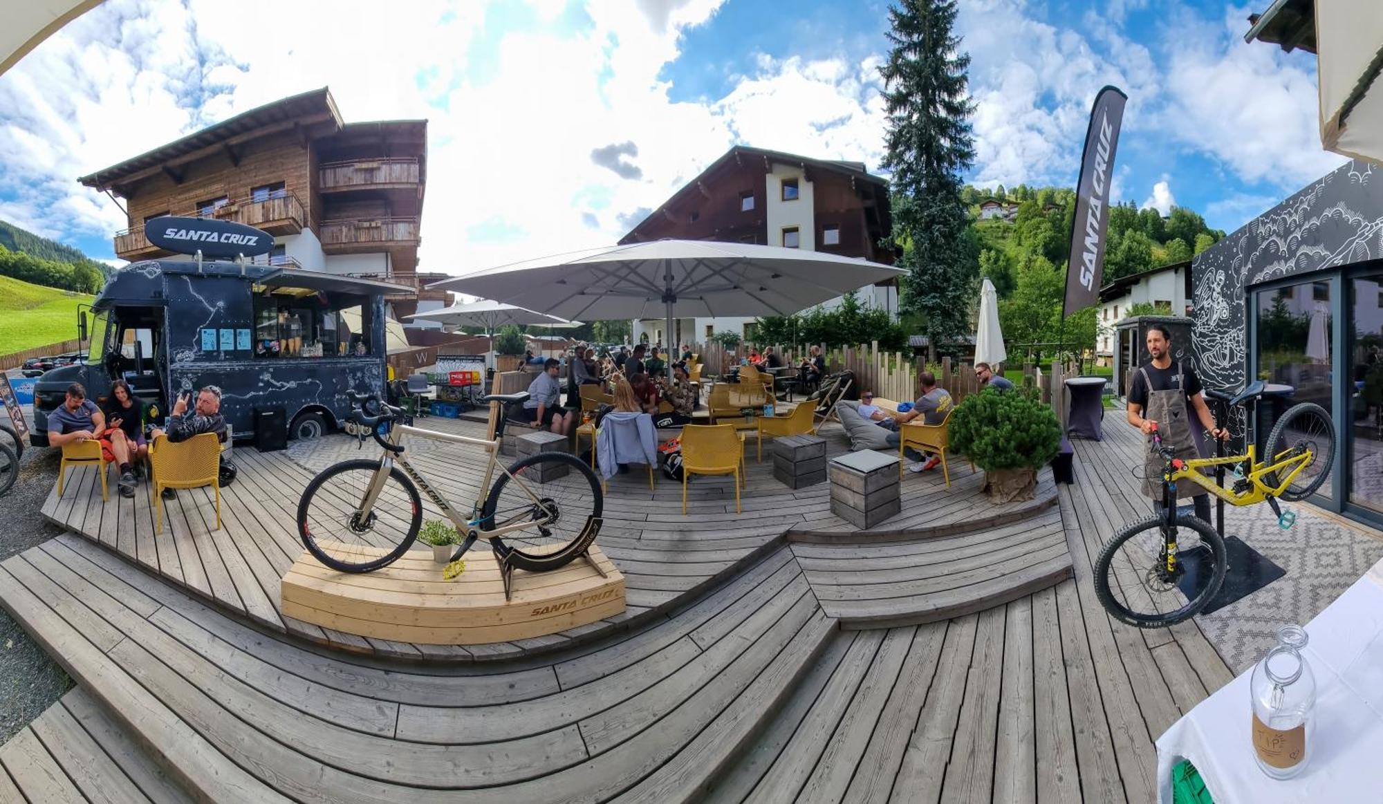 Skill Mountain Lodge - Ski Und Bike Hostel Im Sommer Mit Joker Card Saalbach-Hinterglemm Exterior foto