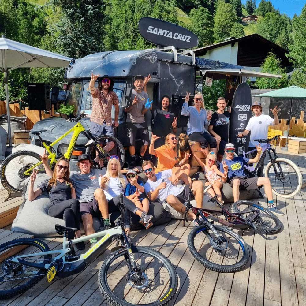 Skill Mountain Lodge - Ski Und Bike Hostel Im Sommer Mit Joker Card Saalbach-Hinterglemm Exterior foto