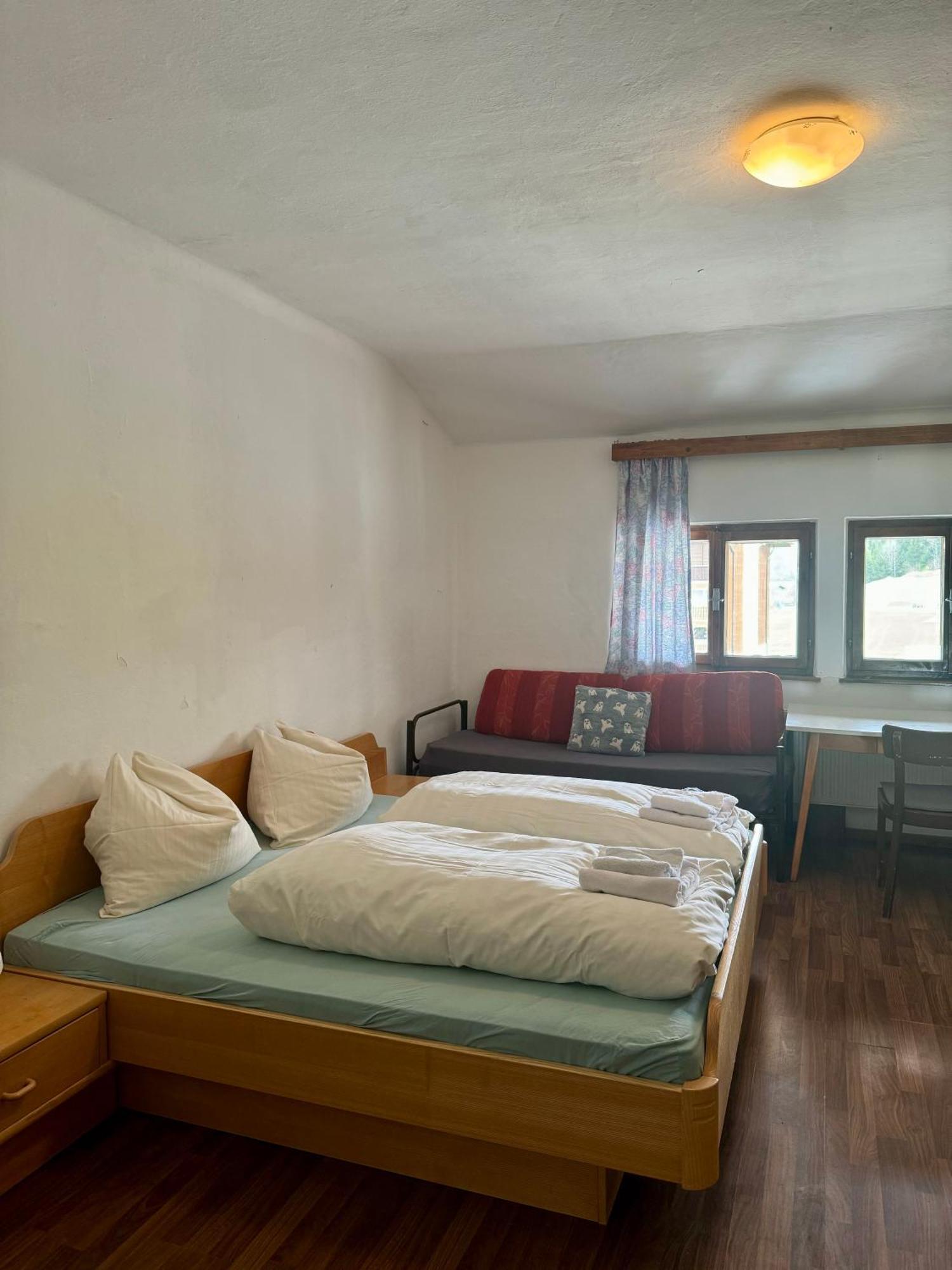 Skill Mountain Lodge - Ski Und Bike Hostel Im Sommer Mit Joker Card Saalbach-Hinterglemm Habitación foto